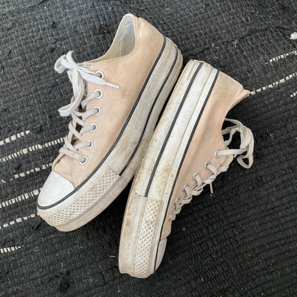 Platform converse